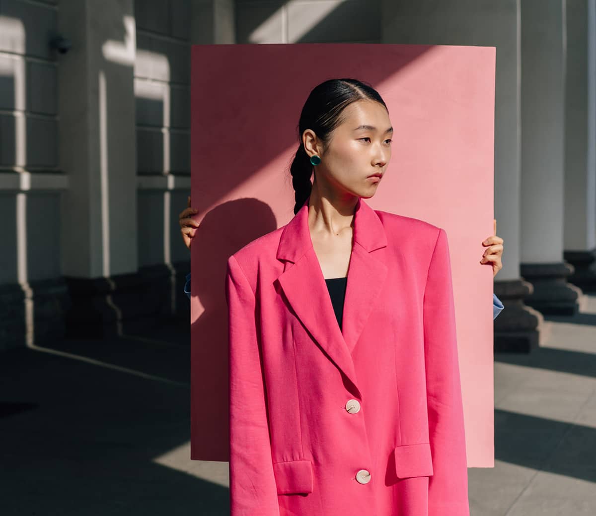 Portrait of a woman.